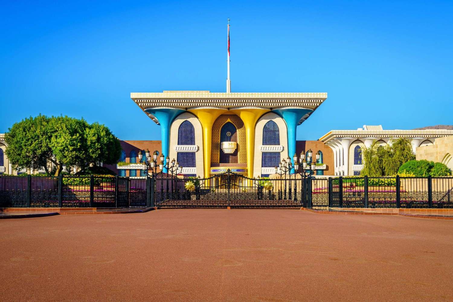 Al Alam Palace